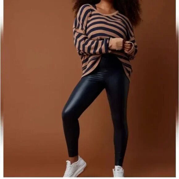 Aerie Offline Luxe Faux Leather Leggings Blue NWT - Picture 1 of 6